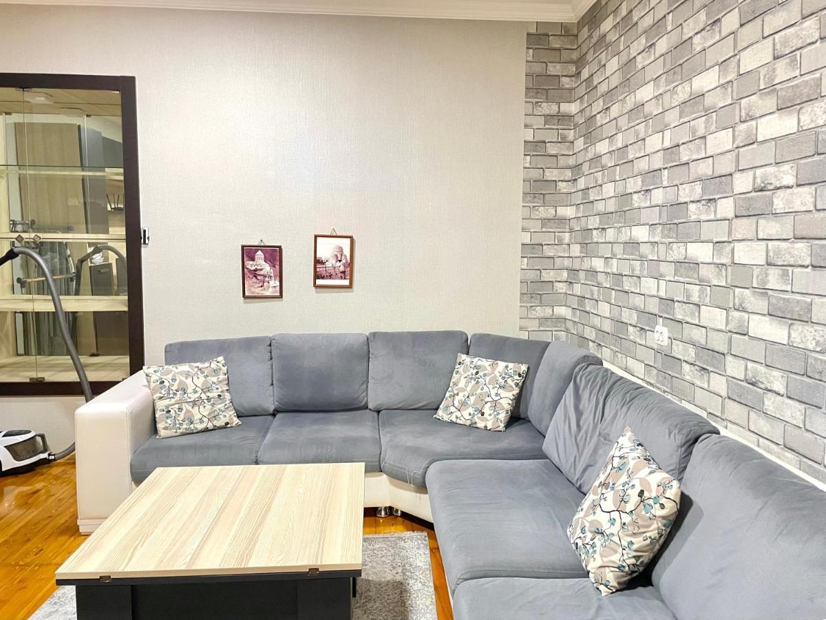 La Casa De Tbilisi Apartman Kültér fotó