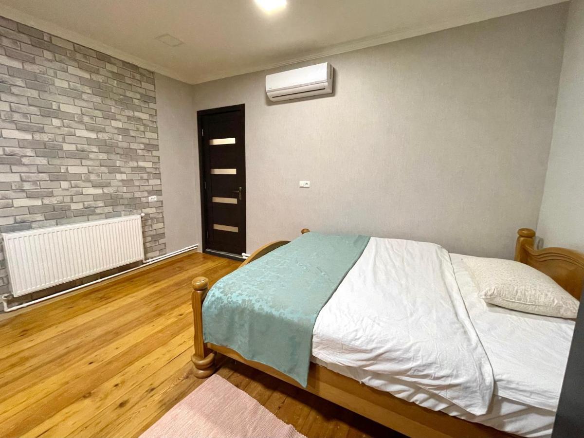 La Casa De Tbilisi Apartman Kültér fotó