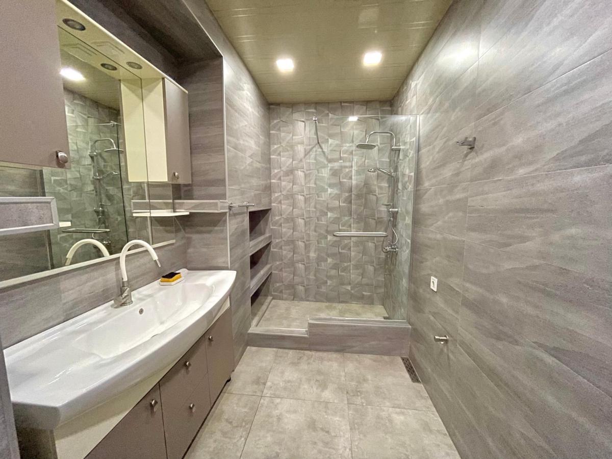 La Casa De Tbilisi Apartman Kültér fotó